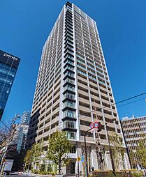 太陽に愛され、陽当り・通風に優れた魅力的で快適さを追求したマンションです。ここに住むからこそ意味がある。そんな特別感に浸りながら、毎日をお過ごし下さい。