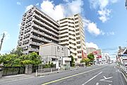 【レーベンハイム武蔵浦和弐番館】埼京線・JR武蔵野線「武蔵浦和」駅徒歩11分。10階建の最上階・角住戸の4LDK。小中学校が徒歩10分圏内です。