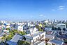 その他：【住戸からの眺望写真】目の前に視界を遮る高い建物がなく、開放的な眺めが広がります。※眺望は将来にわたって保証するものではありません。