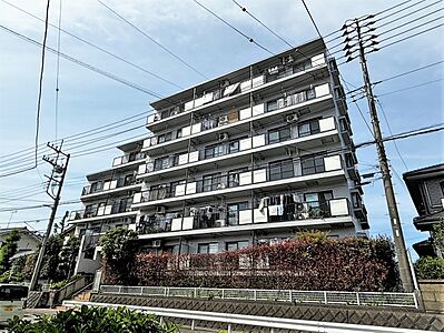 外観：相模原市緑区下九沢にございます「グリーンヒルズ橋本」の物件のご紹介です。