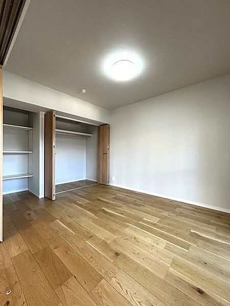 洋室を拡大表示