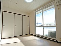 グリーンヒルズB 7 2階2DKのリビング/ダイニング