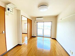 サンライズコート 302 3階1LDKのリビング/ダイニング