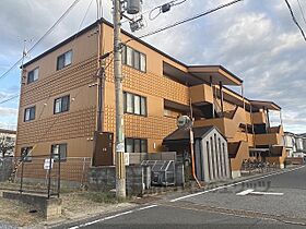 マンションみやび 205 ｜ 京都府亀岡市古世町3丁目（賃貸マンション2LDK・2階・51.75㎡） その1