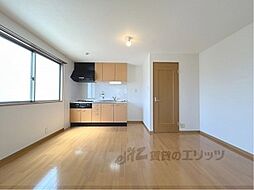 JR山陰本線 太秦駅 徒歩12分の賃貸マンション 3階1DKのリビング/ダイニング