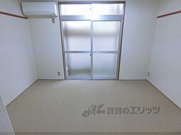 京福電気鉄道北野線 等持院・立命館大学衣笠キャンパス前駅 徒歩4分の賃貸アパート 1階1Kのリビング/ダイニング