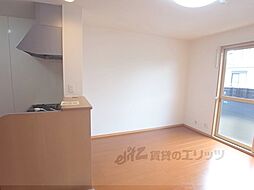 アムール西桂 1階1Kのリビング/ダイニング