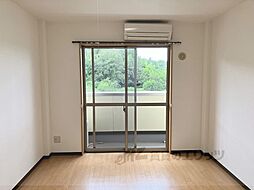 ヒューマンヒルズIII 203 2階1Kのリビング/ダイニング