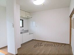 マンションメルローズ 105 1階2DKのリビング/ダイニング