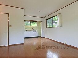 ハイツ原谷 4階1LDKのリビング/ダイニング