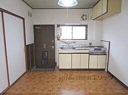 コーポ河原町 8 2階2DKのリビング/ダイニング