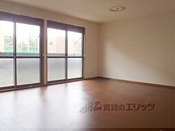 エターナルウッド 105 1階3LDKのリビング/ダイニング