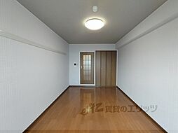 レイディアンスII 3階1Kのリビング/ダイニング