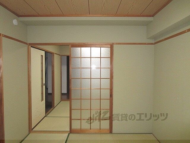 寝室