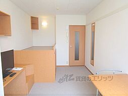 レオパレスレークサイド岡本 103 1階1Kのリビング/ダイニング