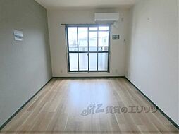 近江鉄道八日市線 八日市駅 徒歩28分の賃貸マンション 2階1Kのリビング/ダイニング