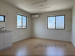 JR東海道・山陽本線 南彦根駅 徒歩17分の賃貸アパート 2階2LDKのリビング/ダイニング