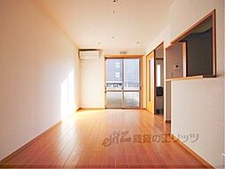 JR東海道・山陽本線 南草津駅 徒歩8分の賃貸アパート 1階1LDKのリビング/ダイニング