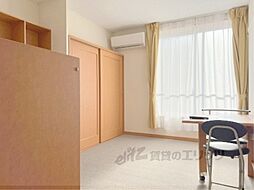 レオパレス後三条 203 2階1Kのリビング/ダイニング