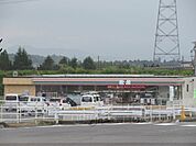 セブンイレブン　水口庚申口店まで750メートル