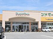 フレンドマート　安土店まで1400メートル