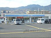 ローソン　際川三丁目店まで80メートル