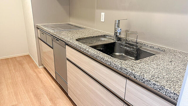 キッチン スカイズタワー＆ガーデン 13階/-