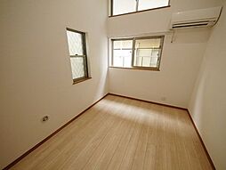 ウインガーデン溝の口 201 2階1Kのリビング/ダイニング