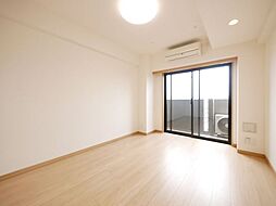 JR南武線 武蔵新城駅 徒歩6分の賃貸マンション 4階1Kのリビング/ダイニング