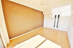 京王線 調布駅 徒歩8分の賃貸マンション 1階1Kのリビング/ダイニング