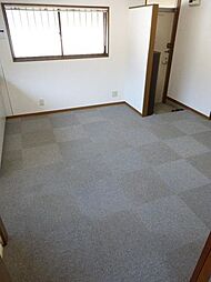 京王相模原線 京王稲田堤駅 徒歩6分の賃貸アパート 2階2LDKのリビング/ダイニング