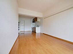 JR南武線 武蔵中原駅 徒歩6分の賃貸マンション 1階2LDKのリビング/ダイニング