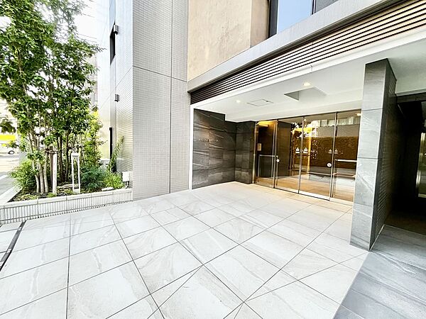 エントランスを拡大表示