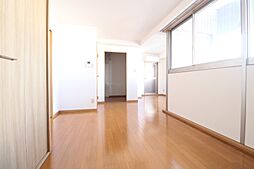 ダイムビル 5階ワンルームのリビング/ダイニング