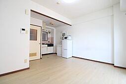 ユーコービル 4階ワンルームのリビング/ダイニング