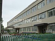 綾瀬市立綾北小学校 徒歩10分。 730m