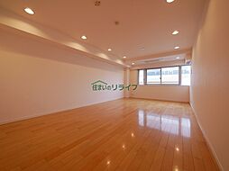 JR山手線 目黒駅 徒歩6分の賃貸マンション 4階1LDKのリビング/ダイニング