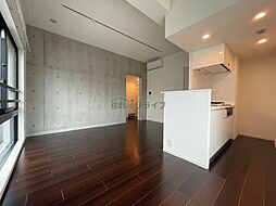 JR山手線 恵比寿駅 徒歩12分の賃貸マンション 3階1LDKのリビング/ダイニング