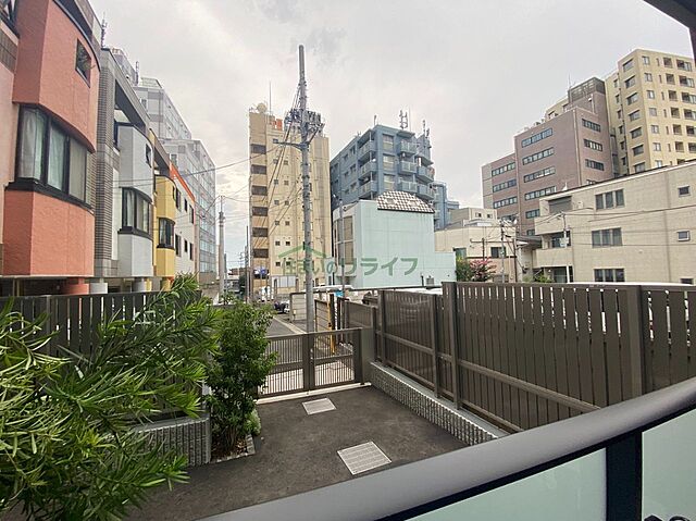 バルコニー