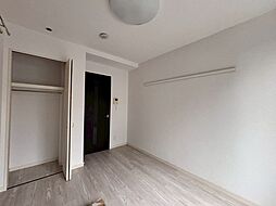 都営大江戸線 西新宿五丁目駅 徒歩3分の賃貸マンション 3階1Kのリビング/ダイニング