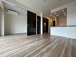 都営大江戸線 西新宿五丁目駅 徒歩4分の賃貸マンション 9階2LDKのリビング/ダイニング