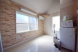 ユナイト反町オーパス・ワンII 1階ワンルームのリビング/ダイニング