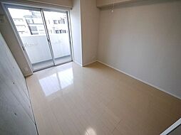 スパシエ・エル新横浜 6階1Kのリビング/ダイニング