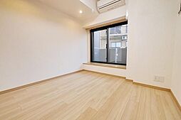 ルーブル新丸子 6階1Kのリビング/ダイニング