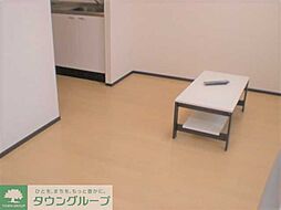 レオネクストエトワール要町 102 1階1LDKのリビング/ダイニング