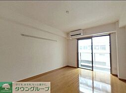 コアロード春日 402 4階1Kのリビング/ダイニング