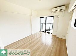 東急東横線 学芸大学駅 徒歩16分の賃貸マンション 5階1Kのリビング/ダイニング