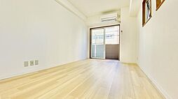 東急東横線 新丸子駅 徒歩5分の賃貸マンション 4階ワンルームのリビング/ダイニング