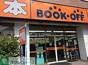 ブックオフ本川越店 徒歩9分。その他小売店 690m
