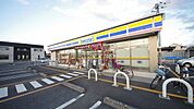 ミニストップ滑川月輪店 799m